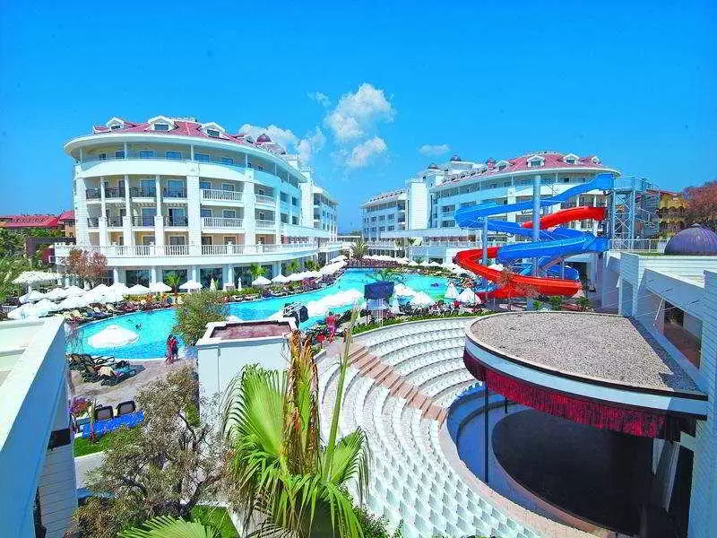 آلبا کویین آنتالیا